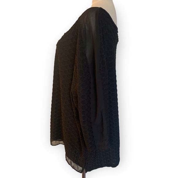 Waffle Print Top - Picture 4 of 8